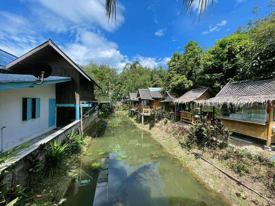 Nakhon Si Ban Na Homestay Nakhon Si Thammarat Exterior foto